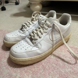 Nike Air Force ones 1982